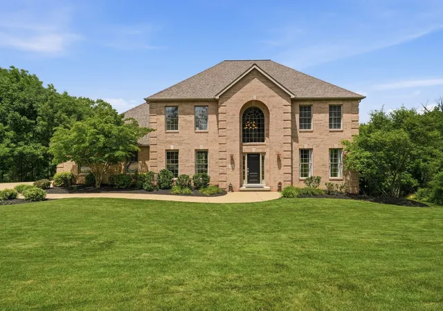 2nd image of 154 Windwood Dr, Wexford, PA 15090 | MLS# 1762137