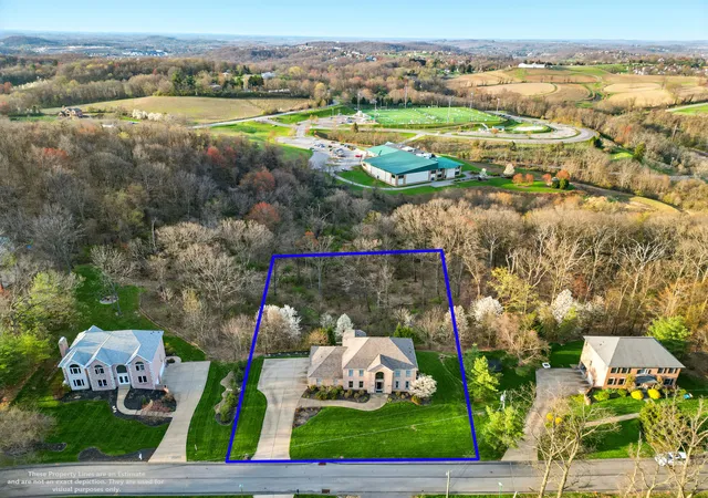 Photo 4 of Sale Pending at 154 Windwood Dr, Wexford, PA 15090 | MLS# 1762137 | Listing updated on 2026-07-20