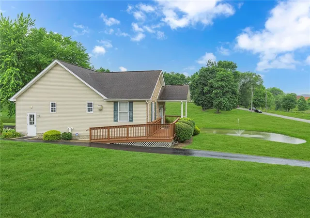 Homes for sale in Franklin Twp, PA | 106 Clearwater Dr, Franklin Twp, PA 16117 | MLS# 1762002