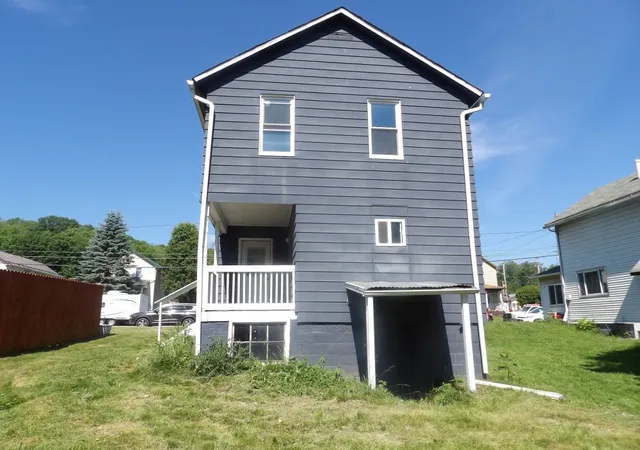 12th image of 2509 2nd Ave, Koppel, PA 16136 | MLS# 1762183