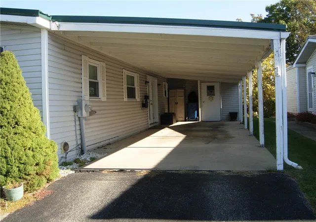 3rd image of 405 Vista Ln, Murrysville, PA 15668 | MLS# 1762078