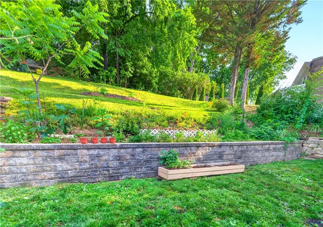 40th image of 297 Patterson Ave, Bridgeville, PA 15017 | MLS# 1762025