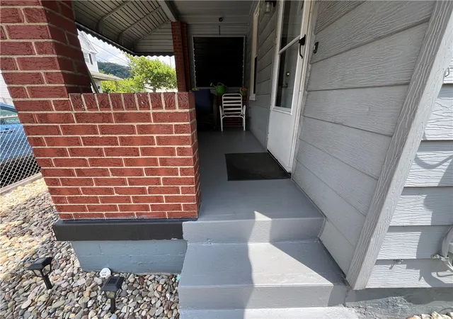 Homes for sale in Mc Keesport, PA | 309 Pine Street, Mc Keesport, PA 15132 | MLS# 1762179