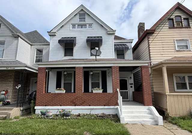 Photo 1 of Single family home for sale at 812 Rose St, Mc Kees Rocks, PA 15136 | MLS# 1762216 | Listing updated on 2026-08-04