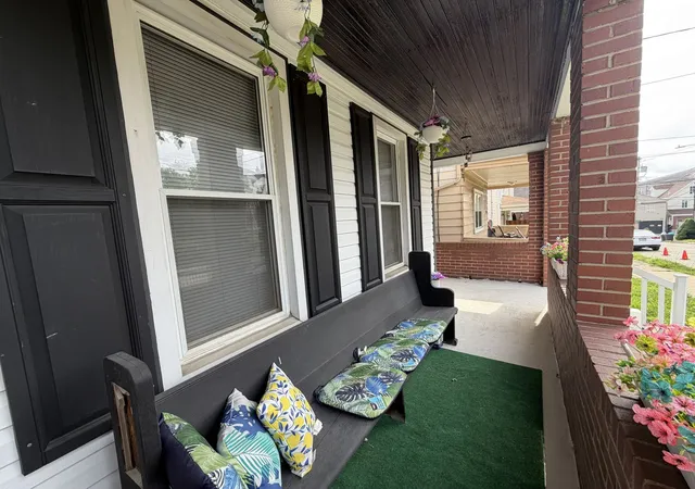 Photo 3 of Single family home for sale at 812 Rose St, Mc Kees Rocks, PA 15136 | MLS# 1762216 | Listing updated on 2026-08-04