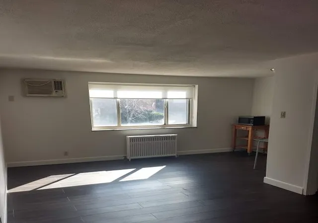 2nd image of 5237 Fifth Avenue #B1, Shadyside, PA 15232 | MLS# 1762242