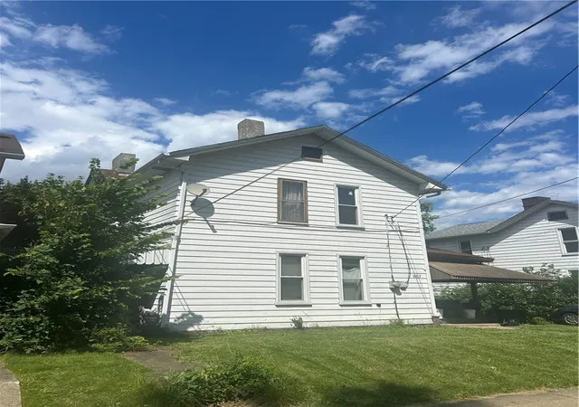 Homes for sale in Coraopolis, PA | 857 6th Ave, Coraopolis, PA 15108 | MLS# 1762255
