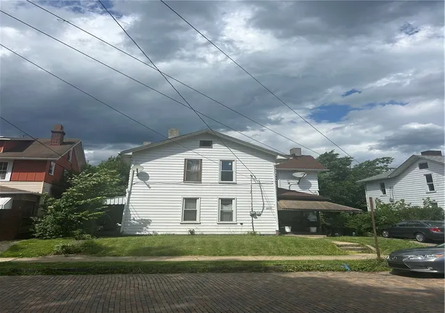 Homes for sale in Coraopolis, PA | 857 6Th Ave, Coraopolis, PA 15108 | MLS# 1762255