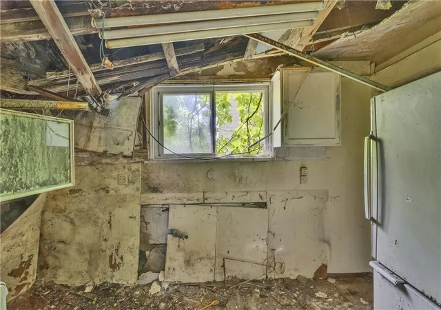 Homes for sale in Wilkinsburg, PA | 1529 Marie St, Wilkinsburg, PA 15221 | MLS# 1761494