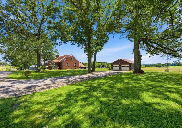 Photo 34 of Single family home for sale at 812 Winfield Rd, Winfield Twp, PA 16023 | MLS# 1762269 | Listing updated on 2026-08-04