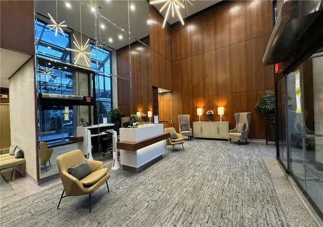 Photo 3 of Condo for sale at 320 Fort Duquesne Blvd #19D, Downtown Pgh, PA 15222 | MLS# 1761627 | Listing updated on 2026-08-01