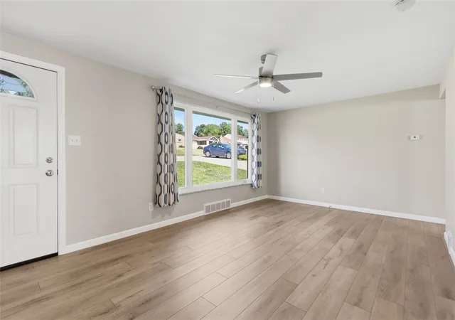Homes for sale in Baldwin Boro, PA | 5229 Meadowcrest Rd, Baldwin Boro, PA 15236 | MLS# 1762357