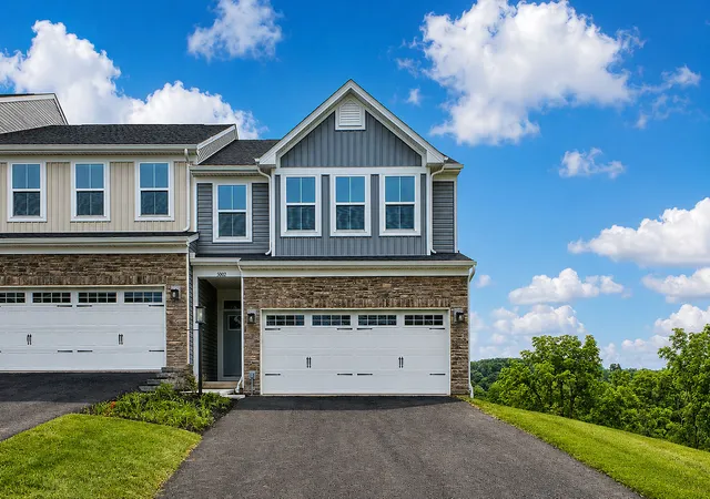 Homes for sale in Penn Twp, PA | 5002 Wellington Ct, Penn Twp, PA 15644 | MLS# 1762388