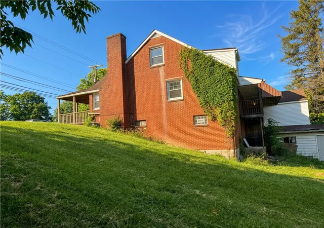 39th image of 1166 N Main St, South Strabane, PA 15301 | MLS# 1762381