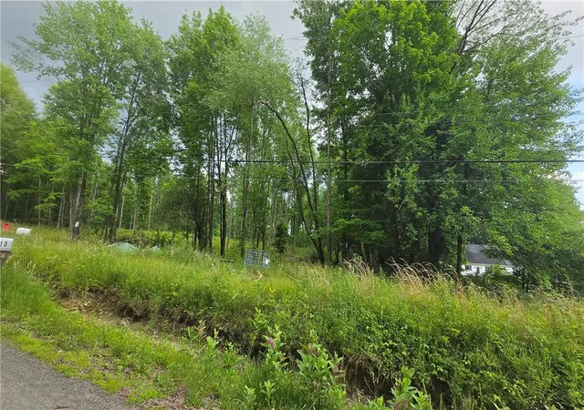 2nd image of 17 Ball Hill Rd, Greenville, PA 16125 | MLS# 1762271