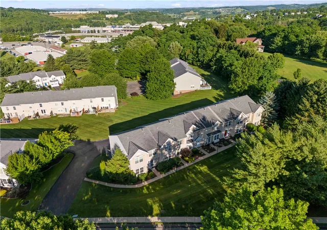 Homes for sale in North Strabane, PA | 1368 Meadowbrook Dr, North Strabane, PA 15317 | MLS# 1761545