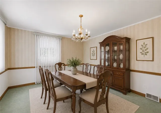 5th image of 129 Dwellington Dr, Middlesex Twp, PA 16059 | MLS# 1762380