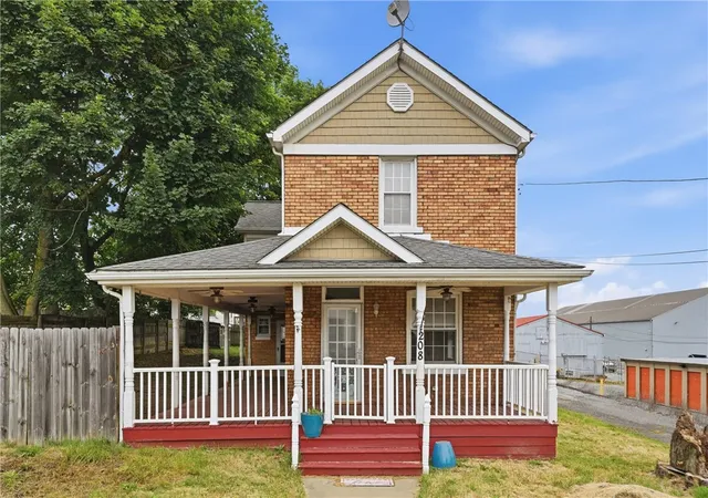 Homes for sale in West Mayfield, PA | 208 37th Street Ext, West Mayfield, PA 15010 | MLS# 1762433