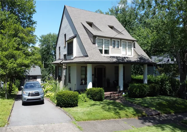 Homes for sale in Uniontown, PA | 60 Stockton Ave, Uniontown, PA 15401 | MLS# 1762422