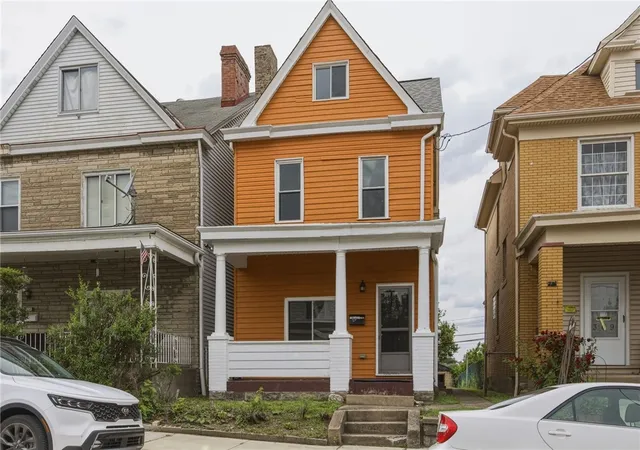 Homes for sale in Carrick, PA | 307 Birmingham Ave, Carrick, PA 15210 | MLS# 1762457