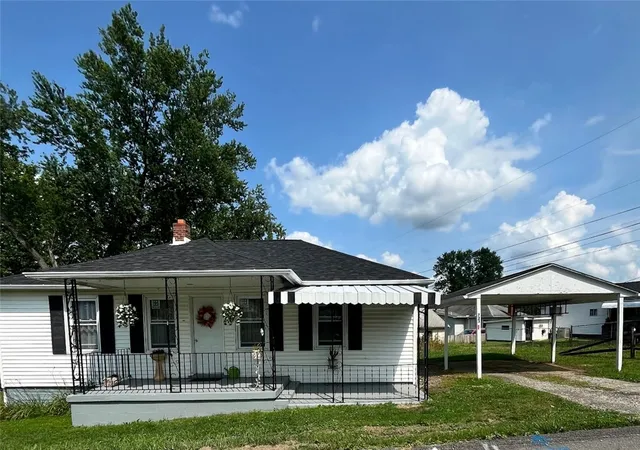 Homes for sale in Jefferson/mather, PA | 723 Seventh Street, Jefferson/mather, PA 15346 | MLS# 1762392