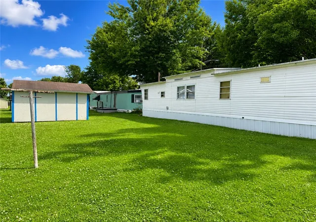 Homes for sale in Winfield Twp, PA | 219 Maplecrest, Winfield Twp, PA 16023 | MLS# 1762471