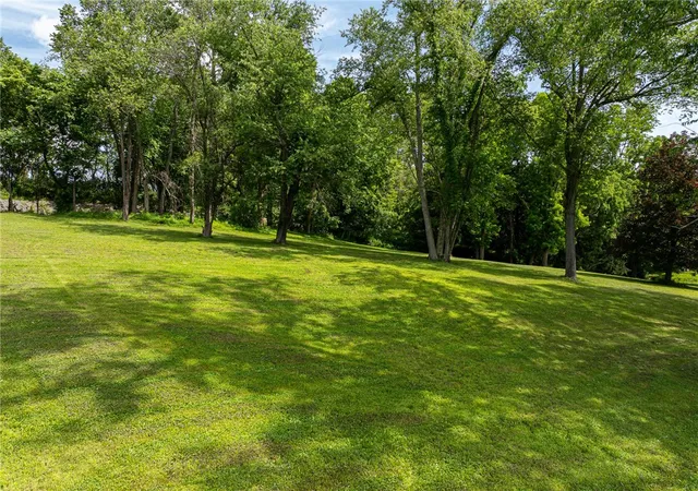 4th image of 60 Woodrow Dr, Avella, PA 15340 | MLS# 1762477