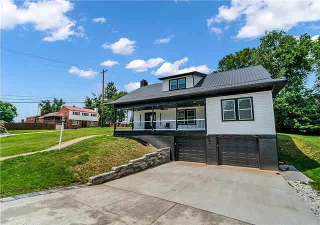 Homes for sale in Monroeville, PA | 101 Carrington Ct, Monroeville, PA 15146 | MLS# 1762491