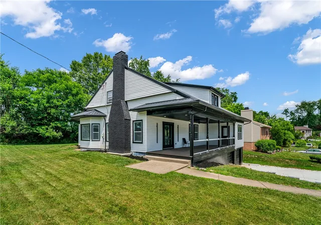 Homes for sale in Monroeville, PA | 101 Carrington Ct, Monroeville, PA 15146 | MLS# 1762491