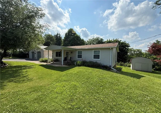 Homes for sale in Clearfield Twp, PA | 132 Harris Rd, Clearfield Twp, PA 16002 | MLS# 1762480