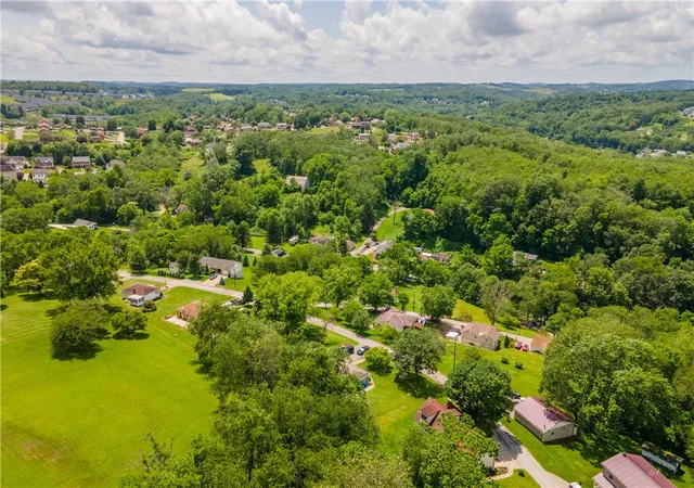 30th image of 8 Leasure Way, Cecil, PA 15321 | MLS# 1762506