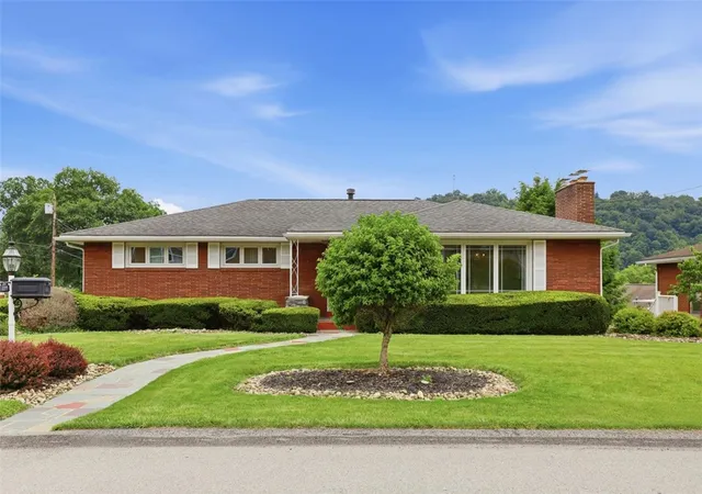 2nd image of 2219 Fawcett Ave, White Oak, PA 15131 | MLS# 1762488