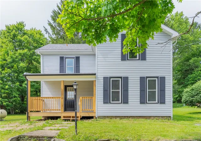 1st image of 410 Washington St, Jamestown, PA 16134 | MLS# 1762544