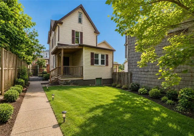 Homes for sale in Mc Keesport, PA | 1111 Soles St, Mc Keesport, PA 15132 | MLS# 1762087