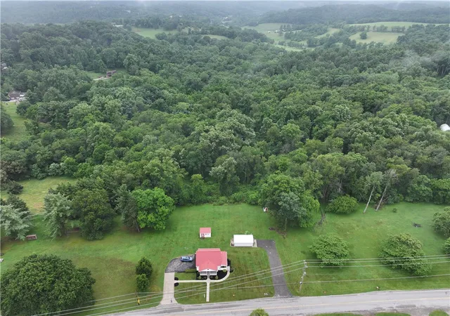 Homes for sale in Canton Twp, PA | 1112 S Hewitt Ave, Canton Twp, PA 15301 | MLS# 1762552
