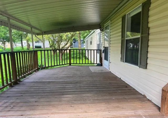 3rd image of 115 Woodview Dr, Middlesex Twp, PA 16059 | MLS# 1762553