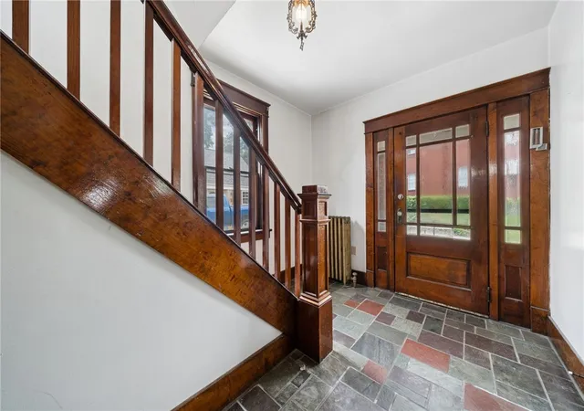 4th image of 333 Greenwood Pl, Bridgeville, PA 15017 | MLS# 1762573