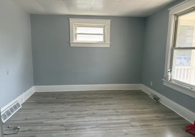 Homes for sale in New Castle, PA | 305 N Lafayette St, New Castle, PA 16102 | MLS# 1762614