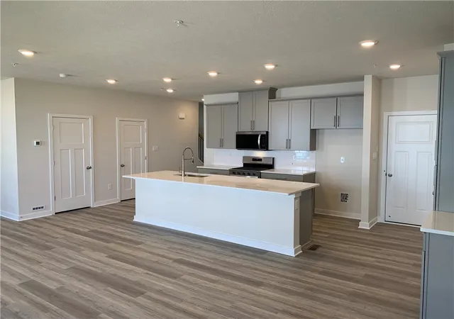 3rd image of 1006 Madisyn Lane, Middlesex Twp, PA 16059 | MLS# 1762623