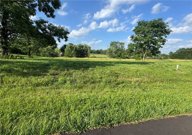 1st image of Lot 10 Tradewinds Rd, New Castle, PA 16102 | MLS# 1762660