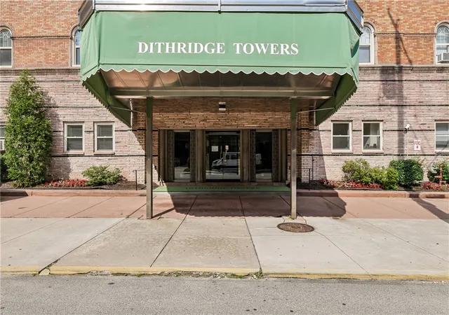 Homes for sale in Oakland, PA | 144 N Dithridge St Unit 307, Oakland, PA 15213