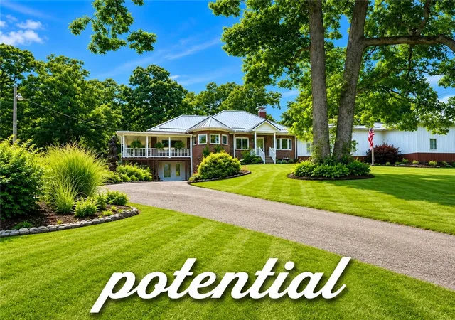 3rd image of 644 Freeport, Butler, PA 16002 | MLS# 1761445
