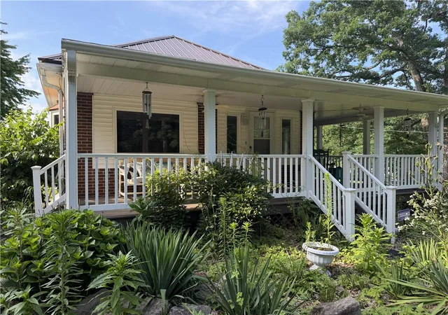 4th image of 644 Freeport, Butler, PA 16002 | MLS# 1761445