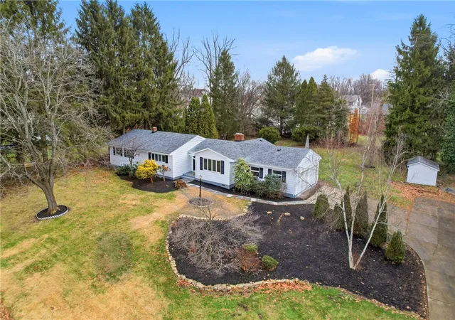 Homes for sale in New Castle, PA | 2894 Shadylane Dr, New Castle, PA 16105 | MLS# 1762680
