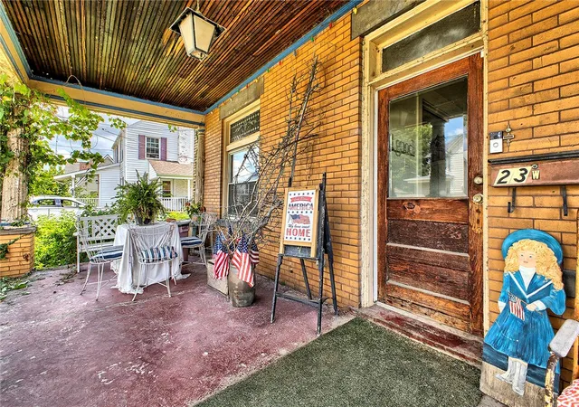 Homes for sale in Uniontown, PA | 23 W Craig Street, Uniontown, PA 15401 | MLS# 1762677