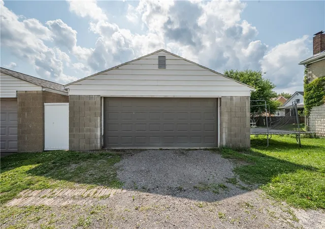 Homes for sale in Ambridge, PA | 1522 Lenz Ave, Ambridge, PA 15003 | MLS# 1762686