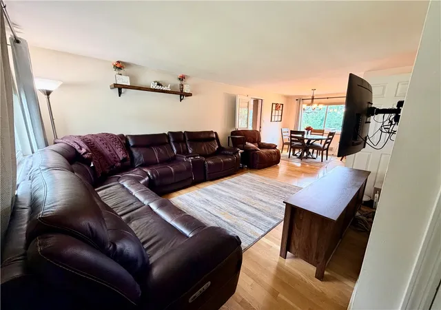 Photo 2 of Single family home for sale at 62 Observatory St, Manor, PA 15665 | MLS# 1762681 | Listing updated on 2026-08-02