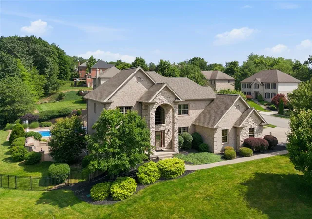 1st image of 807 Cavan Dr, Cranberry Township, PA 16066 | MLS# 1762698