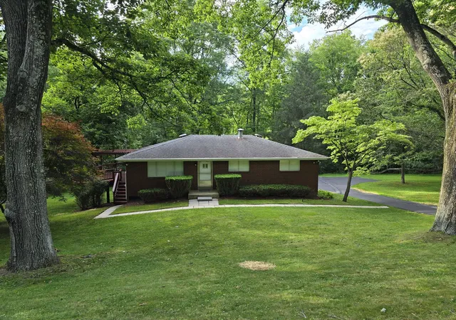 1st image of 11255 Brokers Ln, North Huntingdon, PA 15642 | MLS# 1762703