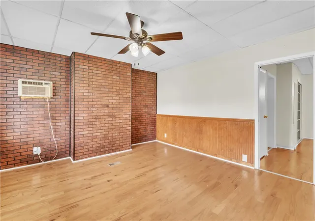 5th image of 1309 3Rd Ave, Beaver Falls, PA 15010 | MLS# 1760168